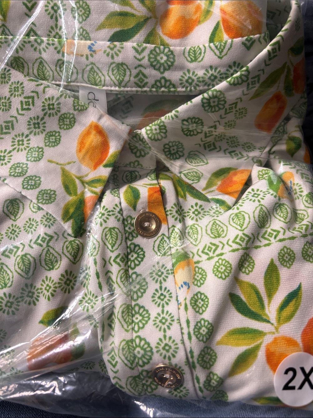 Dear Scarlett Women's Orange Fruit Print  Relaxed Pantsuit - Picture 9 of 10